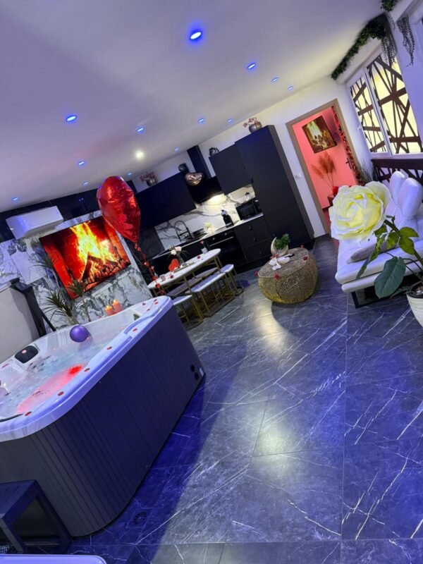 WhatsApp Image 2025-09-19 at 21.12.28 (2)